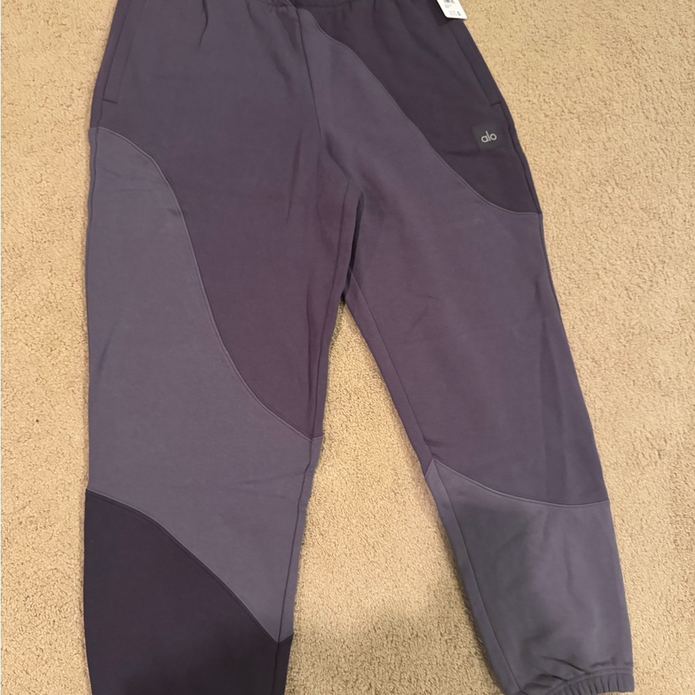 Alo yoga make waves sweatpants